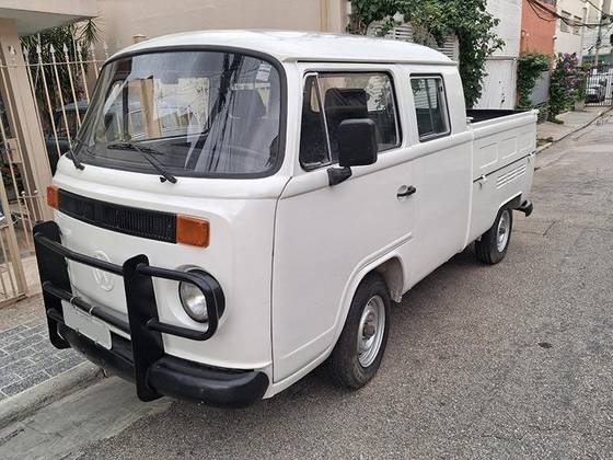 VOLKSWAGEN KOMBI 1.6 MI PICK-UP CD 8V GASOLINA 3P MANUAL VOLKSWAGEN KOMBI 1.6 MI PICK-UP CD 8V GASOLINA 3P MANUAL